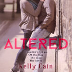 Altered Kelly Cain Kitap Kapağı