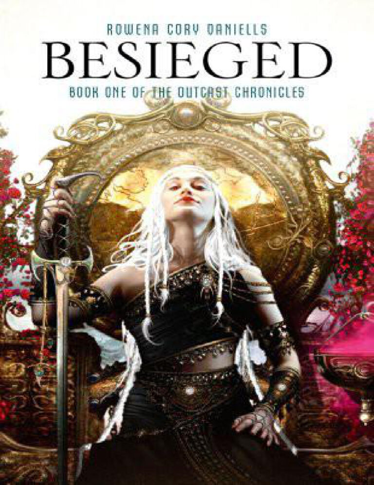 Besieged Rowena Cory Daniells Kitap Kapağı