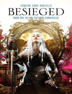 Besieged Rowena Cory Daniells Kitap Kapağı