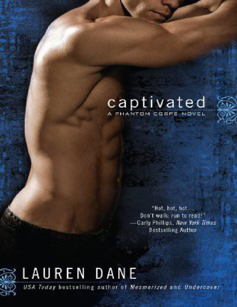 Captivated Lauren Dane Kitap Kapağı