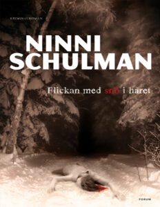 Flickan med sno i haret Schulman Ninni Kitap Kapağı