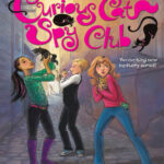 The Curious Cat Spy Club Linda Joy Singleton Kitap Kapağı