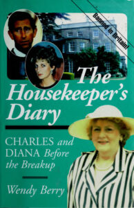 The Housekeepers Diary Russian Edition Wendy Berry Kitap Kapağı