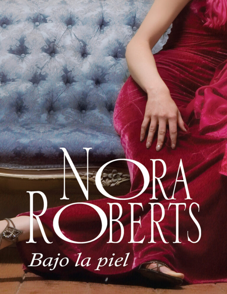 Bajo la piel Spanish Edition Nora Roberts Kitap Kapağı