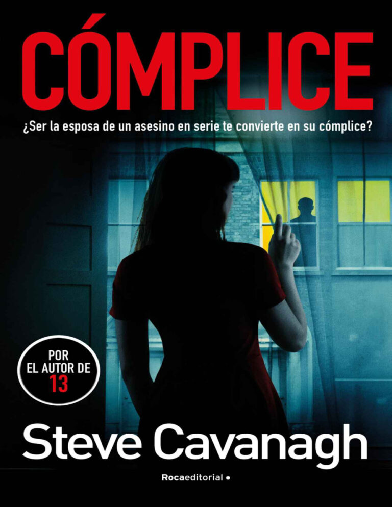 COMPLICE Spanish Edition STEVE CAVANAGH Kitap Kapağı
