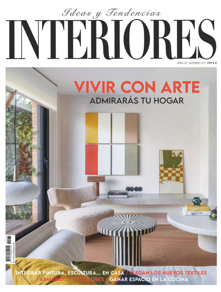 Interiores Marzo 2025 SPA Interiores Kitap Kapağı