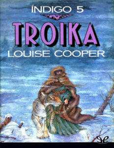 Troika Spanish Edition Louise Cooper Kitap Kapağı