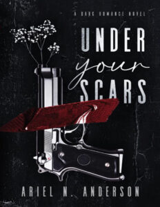Under the scars Spanish Edition Ariel Anderson Kitap Kapağı
