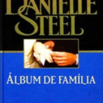 Album De Familia Spanish Edition Danielle Steel Kitap Kapağı