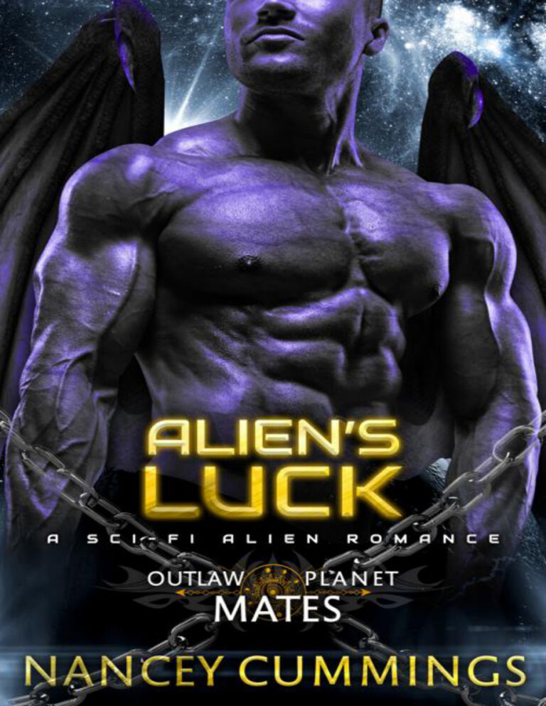 Aliens Luck Nancey Cummings Kitap Kapağı