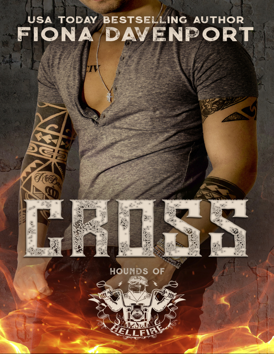 Cross Hounds of Hellfire MC Book 12 Fiona Davenport Kitap Kapağı