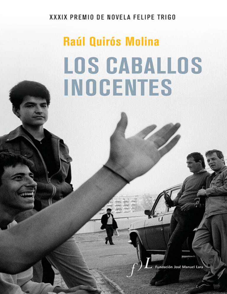 Los caballos inocentes Spanish Edition Raul Quiros Molina Kitap Kapağı