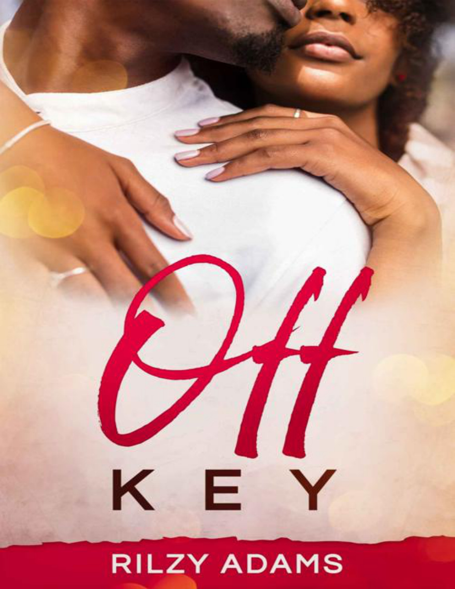 Off key Rilzy Adams Kitap Kapağı