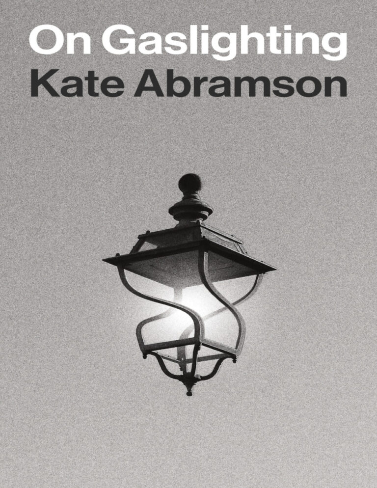 On Gaslighting Kate Abramson Kitap Kapağı