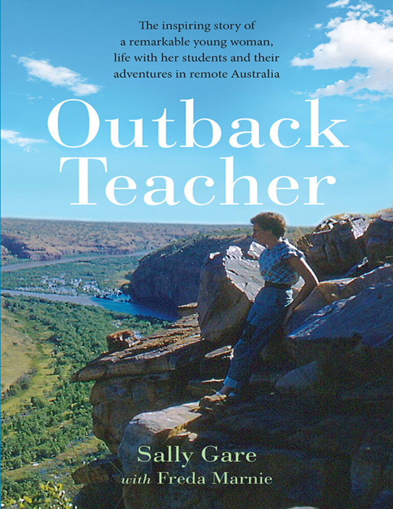 Outback Teacher Sally GAre Kitap Kapağı