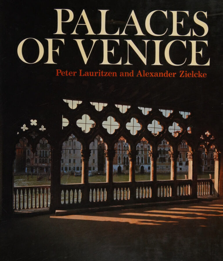 Palaces of Venice Peter Lauritzen and Alexander Zielcke Kitap Kapağı