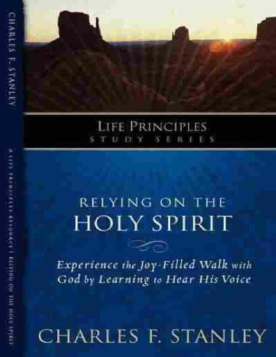 RELYING ON THE HOLY SPIRIT Charles F Stanley Kitap Kapağı