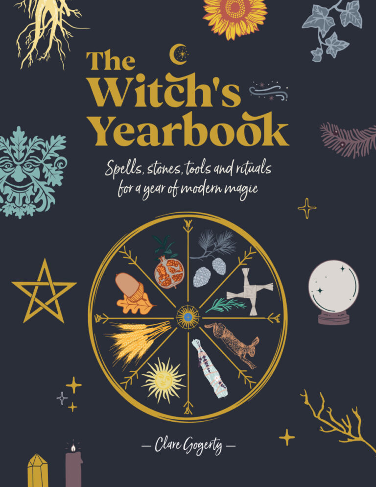 The Witchs Yearbook Clare Gogerty Kitap Kapağı