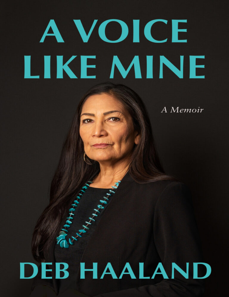 A Voice Like Mine A Memoir Deb Haaland Kitap Kapağı