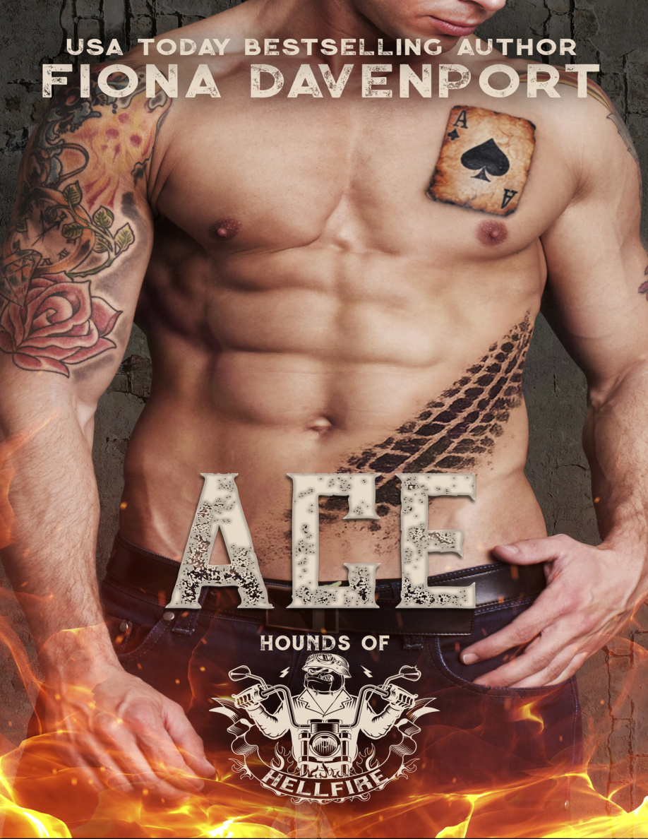 Ace Fiona Davenport Kitap Kapağı