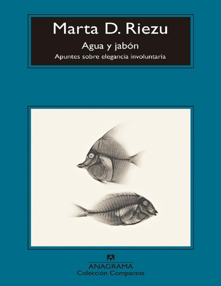 Agua y jabon Marta D Riezu Kitap Kapağı