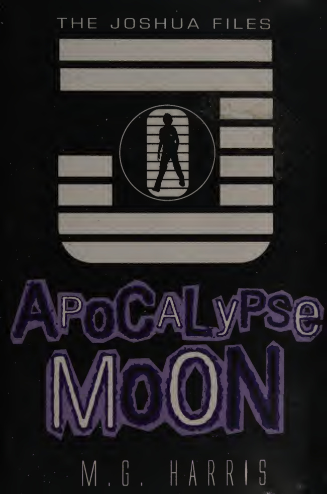 Apocalypse Moon M G Harris Kitap Kapağı