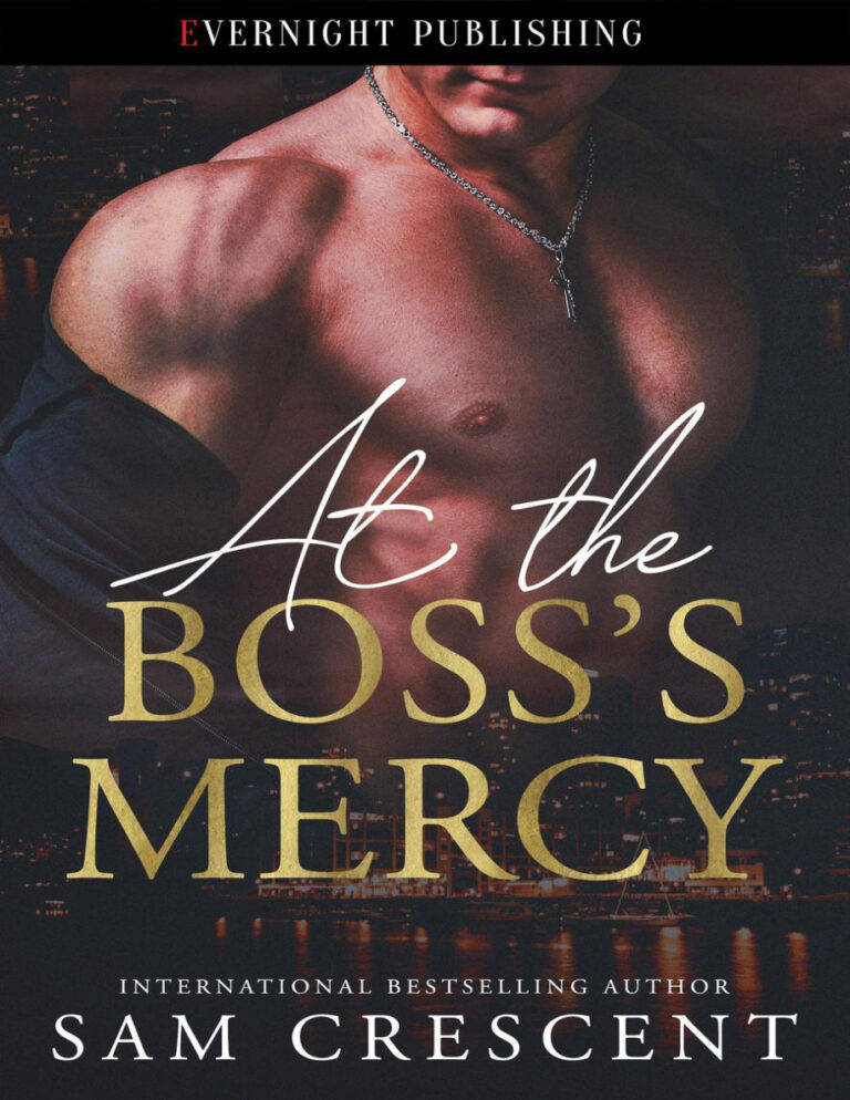 At the bosss mercy Sam crescent Kitap Kapağı