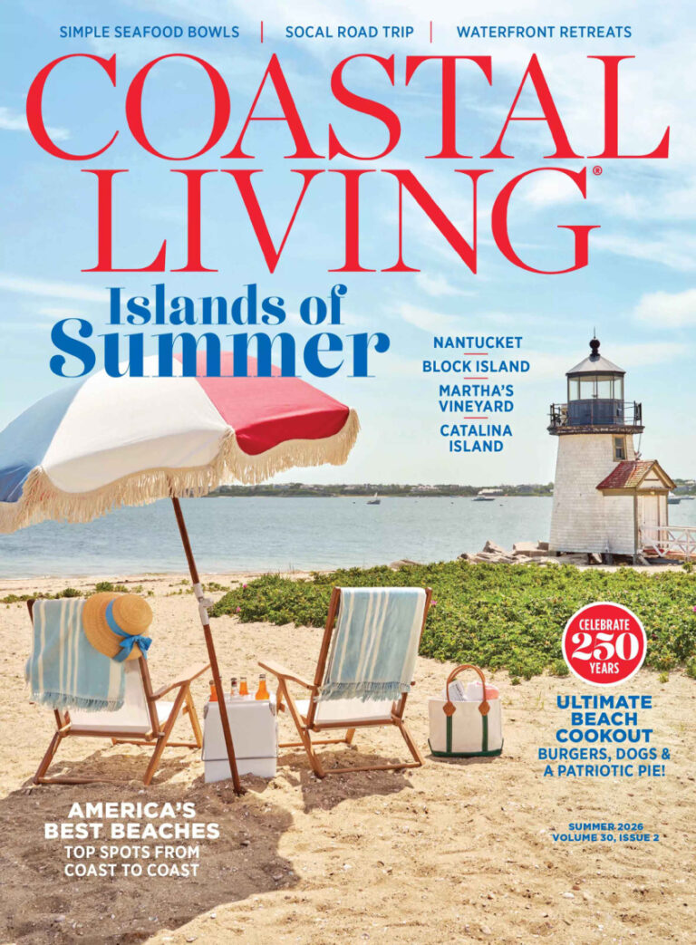Coastal Living Vol 30 Issue 02 Summer 2026 Coastal Living Kitap Kapağı