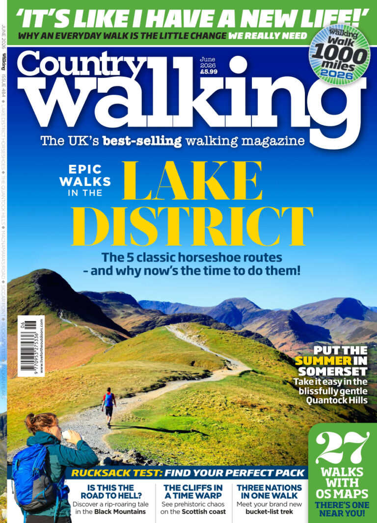 Country Walking UK Issue 484 June 2026 Country Walking UK Kitap Kapağı