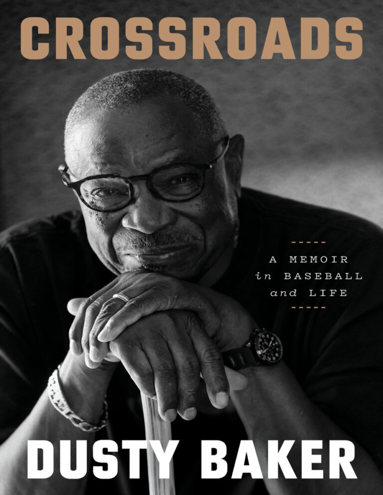 Crossroads A Memoir in Baseball and Life Dusty Baker Kitap Kapağı
