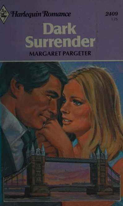 Dark surrender Margaret pargeter Kitap Kapağı