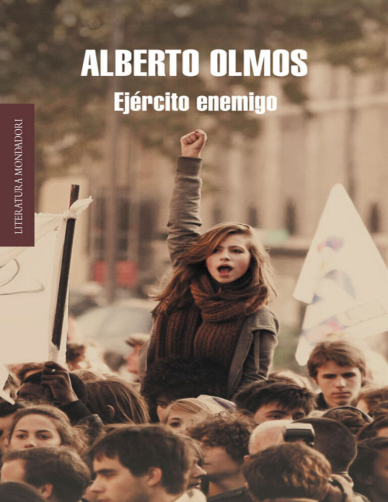Ejercito enemigo Olmos Alberto Kitap Kapağı