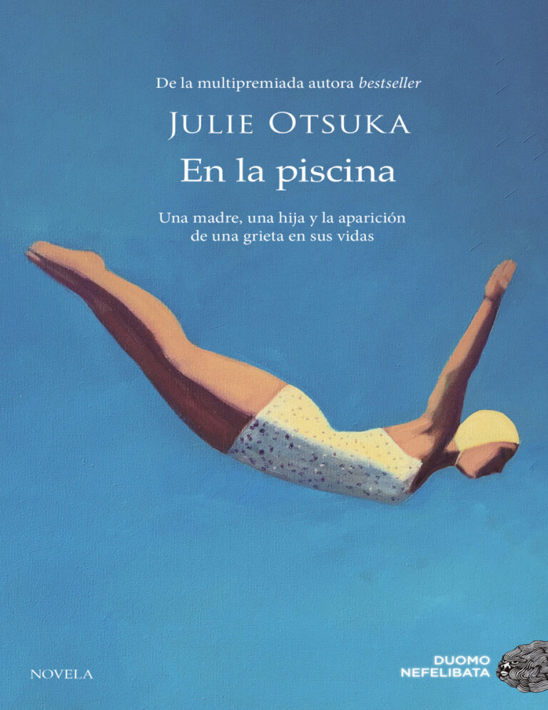 En la piscina Spanish Edition Julie Otsuka Kitap Kapağı