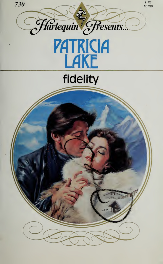 Fidelity Patricia lake Kitap Kapağı
