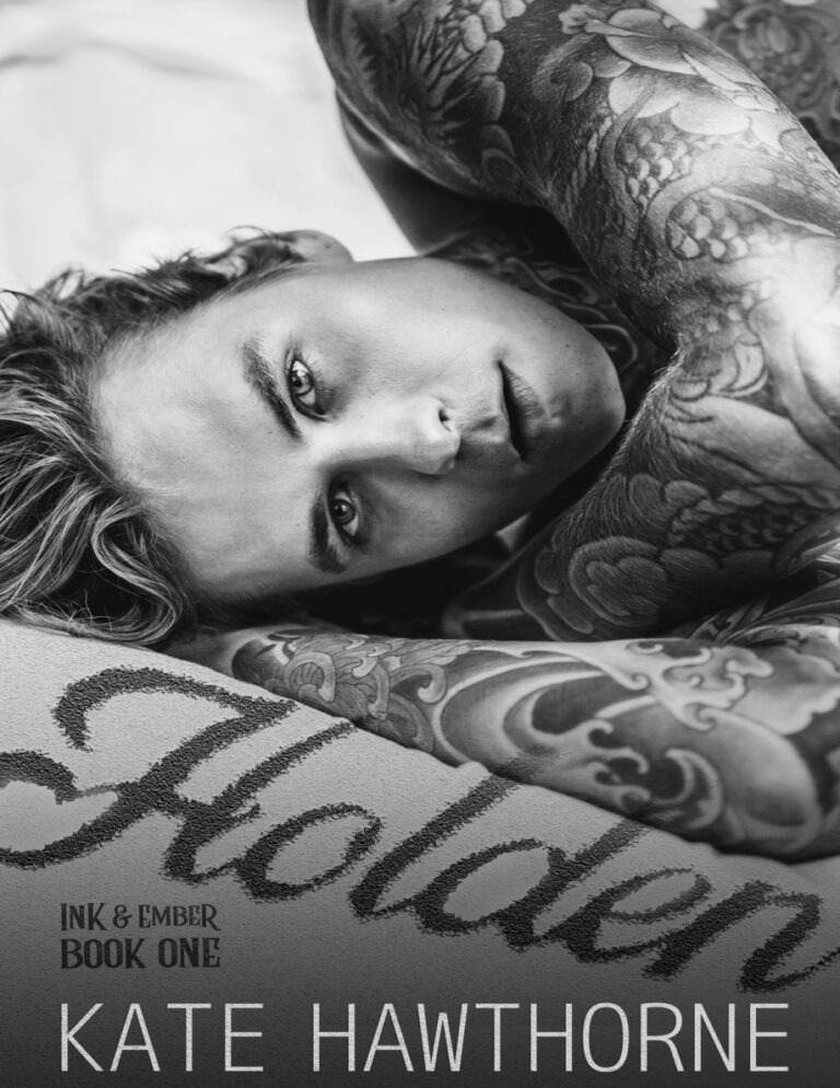 Holden Ink and Ember Book 1 Kate Hawthorne Kitap Kapağı