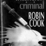Intencion criminal Spanish Robin Cook Kitap Kapağı