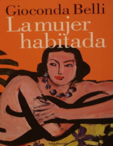 La mujer habitada Spanish Belli Gioconda Kitap Kapağı