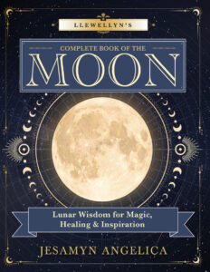 Llewellyns Complete Book of the Moon Jesamyn Angelica Kitap Kapağı