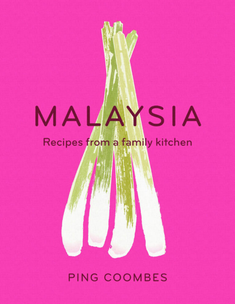Malaysia Recipes From a Family Kitchen Ping Coombes Kitap Kapağı
