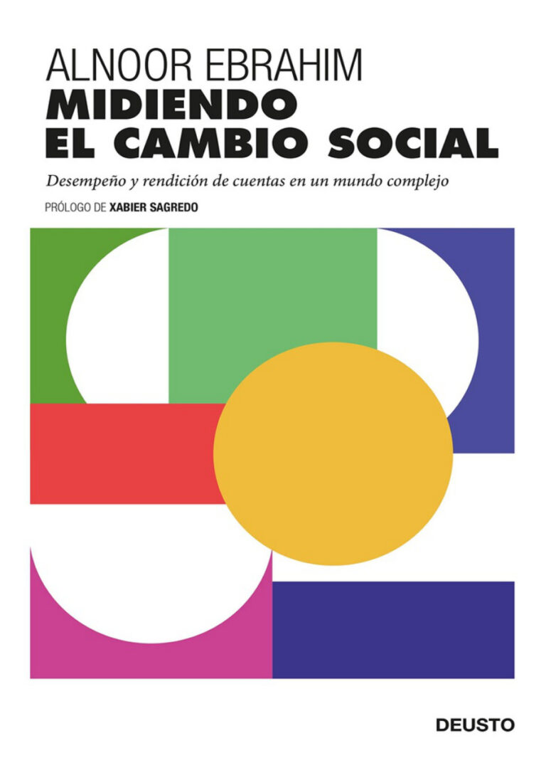 Midiendo el cambio social Alnoor Ebrahim Kitap Kapağı