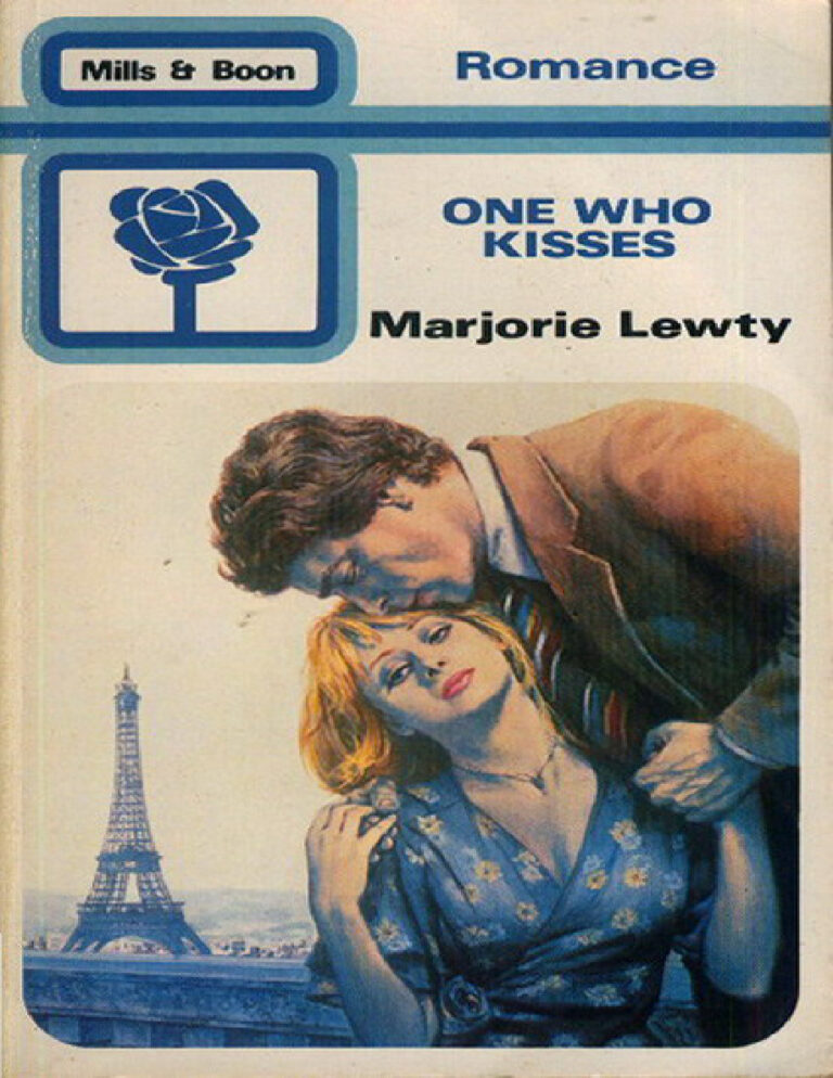 One who kisses Marjorie lewty Kitap Kapağı