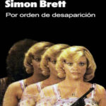 Por orden de desaparicion Spanish Edition Simon Brett Kitap Kapağı