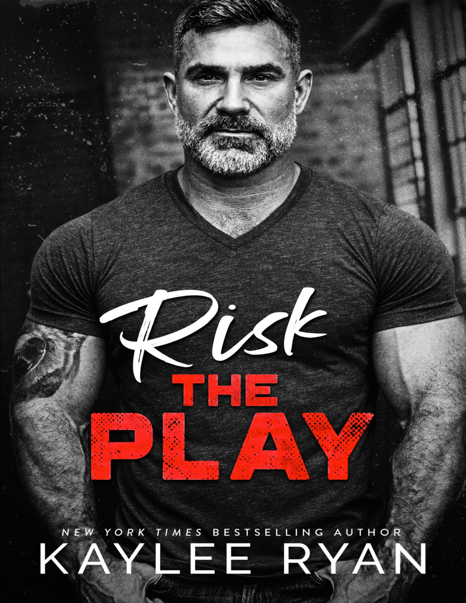 Risk the play Kaylee Ryan Kitap Kapağı
