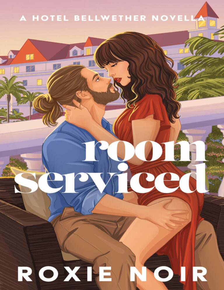 Room Serviced Roxie Noir Kitap Kapağı