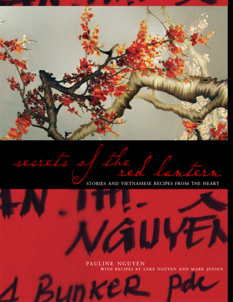 Secrets of the Red Lantern Pauline Nguyen Kitap Kapağı