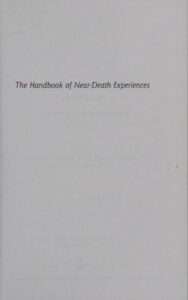 The Handbook of Near Death Experiences Janice Miner Holden Kitap Kapağı