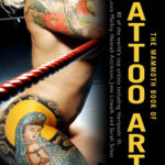 The Mammoth Book Of Tattoo Art Lal Hardy Kitap Kapağı