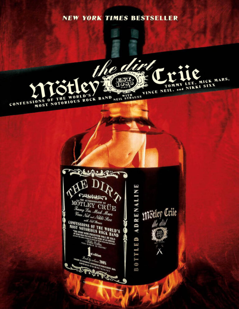 The dirt confessions of the worlds most notorious rock band Mick Mars Kitap Kapağı