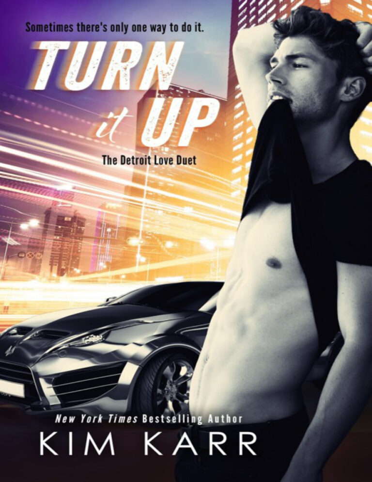Turn it up Kim karr Kitap Kapağı
