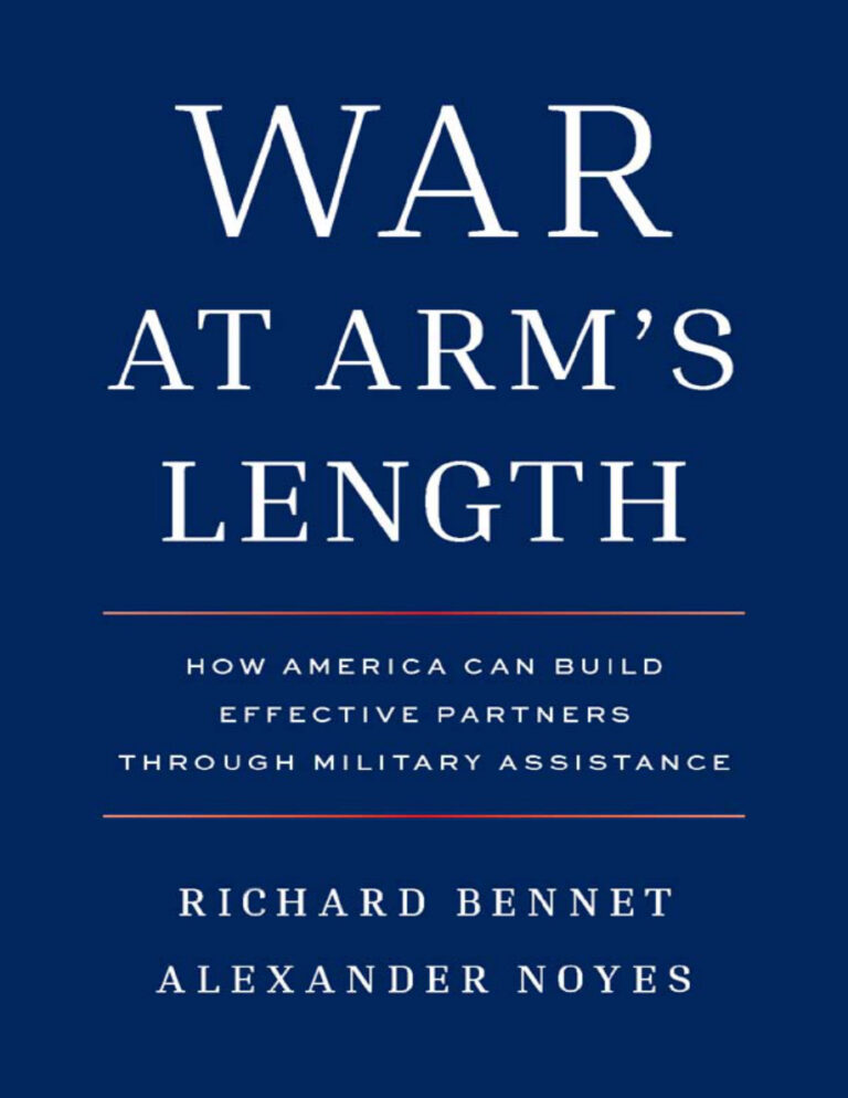 War at Arms Length Alexander Noyes Kitap Kapağı